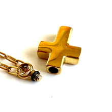 Cargar imagen en el visor de la galería, Victoria - Cruz