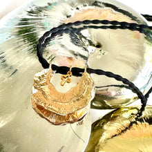 Cargar imagen en el visor de la galería, Coco - Cruz