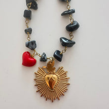 Cargar imagen en el visor de la galería, Emily - Sagrado Corazón