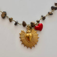 Cargar imagen en el visor de la galería, Emily - Sagrado Corazón