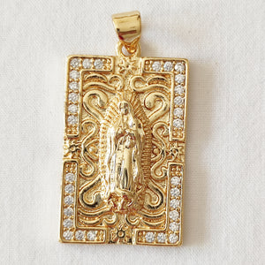 Medalla "Virgen de Guadalupe" -rectangular -acero - baño -oro- labrada -Virgen -relieve - marco - brillantes-joyería - bisutería - religiosa - cristiana -católica - paloma - Espíritu Santo - Ocean Su