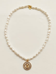collar - perlas  - joyería - bisutería - religiosa - cristiana -católica - paloma - Espíritu Santo - Ocean Su